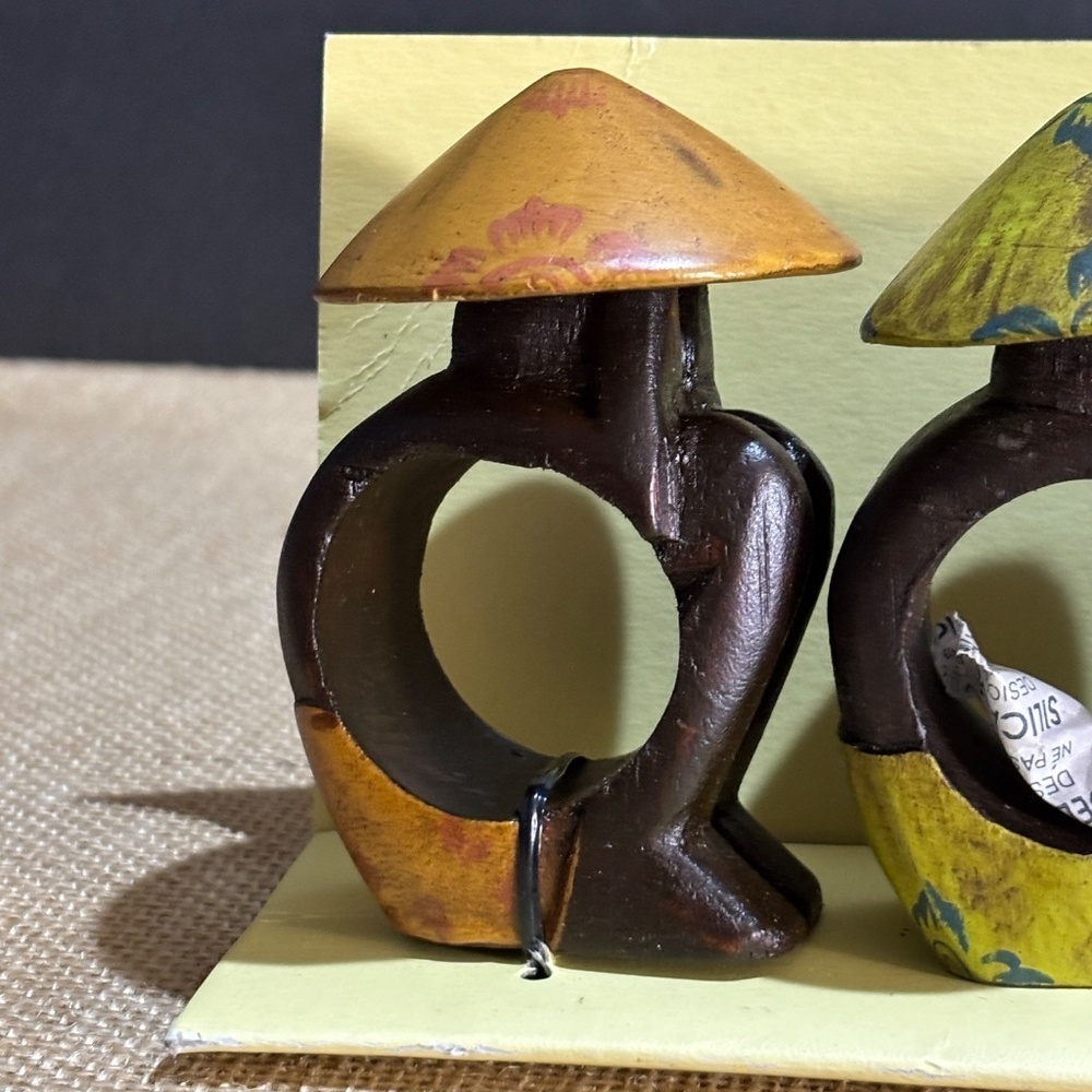 Pier 1 Imports Napkin Ring Holders Carved Wood Asian Hat Set Of‎ 4 New In Box - Picture 5 of 11